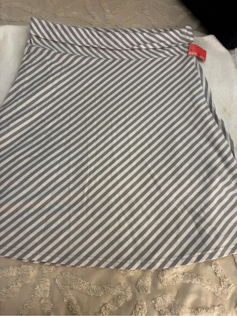 Diagonal Stripe A-Line Skirt in Gray and White - mix & co.casual chic, comfy
